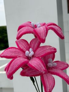 Pink Lilies 🌷Pipe cleaner flowers
