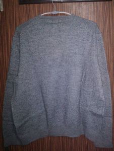 Grey V-Neck Pullover