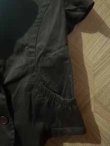 Brown Cropped Blazer