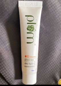 Plum Green Tea Sunscreen