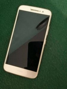USED MOTO PHONE