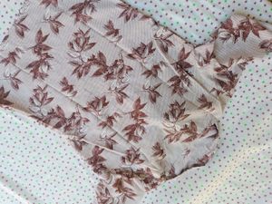 Floral Print Top M Size