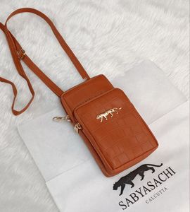 Mobile sling with two zips