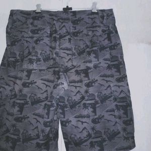 Floral Print Cargo Shorts