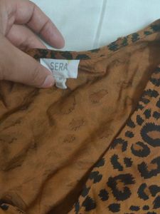 Sera Top