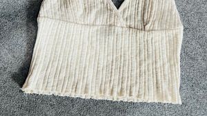 H&amp;M White Ribbed Crop Top
