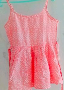 The premium women peach kurti / Top