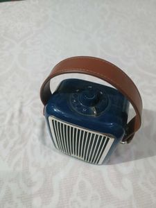 Eleon Luxury Portable Speaker
