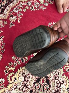 Mochi Classic Brown Leather Moccasin Loafers