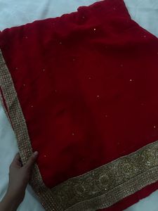 Red Dupatta