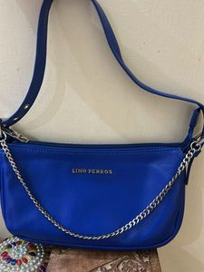 Very Beautiful blue shoulder bag💙
