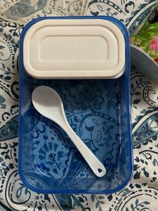 Tiffin Box With Sipper