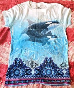 SeaWorld Orca Whale Graphic Tee