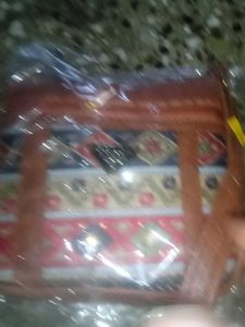 Rajstani Bag  Ke Sath AK 100 Ka Idem Free
