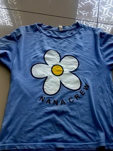 Nana Crew Floral Graphic Tee
