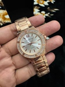 Replica Michael Kors Rose Gold Watch For Her