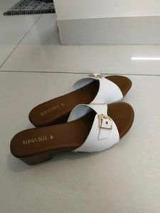 Luna Blu Sandals
