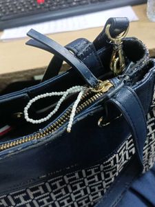 Tommy Hilfiger Katie Satchel