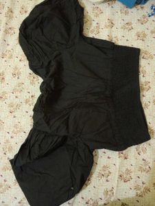 Black Sweetheart Neck Top