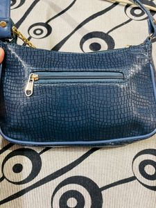 Blue Animal Textured Blue Bag 💙