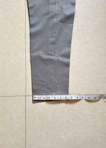 Grey Skinny fit Formal Pent