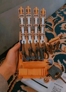 Smartivity Mechanical Hand Toy