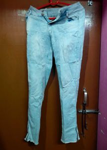 Light Wash Denim Jeans