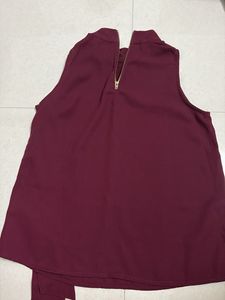 Burgundy Sleeveless Top