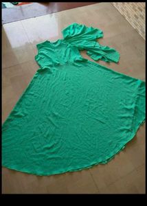 Price Drop 😍Designer Gown Dress 💚