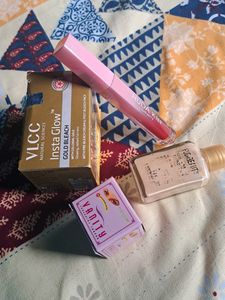 Vlcc Gold Bleach With Huda beauty 2 In 1 Foundation And Treading Suto ,lipstick Combo