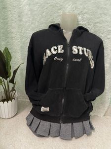 Black 'ACE STUDIO' Hoodie😍( no defect)