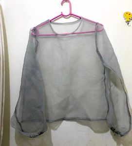 Sheer Gray Top till 34 and half