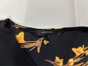 Vero Moda Printed Wrap Top