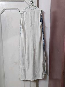 Biba Multicolour Sleeveless Kurta