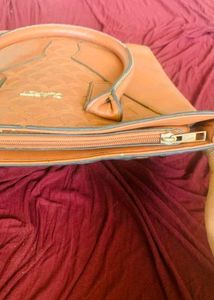 HAND BAG