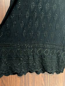 Elegant Black Embroidered Kurta
