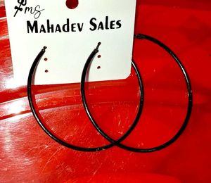 1 Clature And 3 Earings