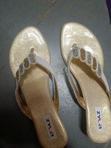 ZYLA Gold foot wear