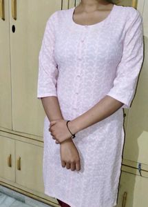 Avaasa Pink Colored Beautiful Versatile Kurti