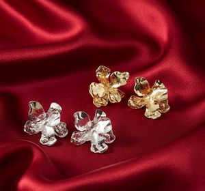 Flower Stud Earrings✨🪩