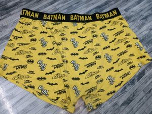 Batman Print Look,🥰