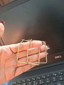 Statement Golden Square Earings