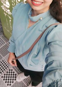 Unique Western Top With Chain