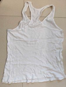 (set of 3) tank tops(2 vest 1tank top)