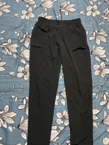 Domyos Stretchable, Quick Dry, Zip Pocket, Convert