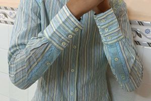 Striped Button-Up Shirt Blue Long (S)