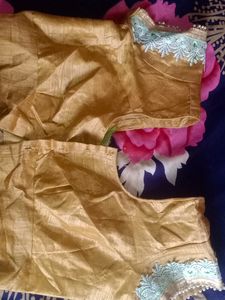 Green Chiffon Saree Pearl  With Stiched Blouse