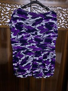 Abstract Print Top