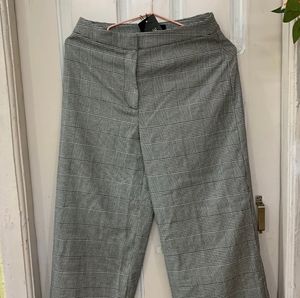 Brand new grey checks pants