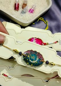 Rakhis